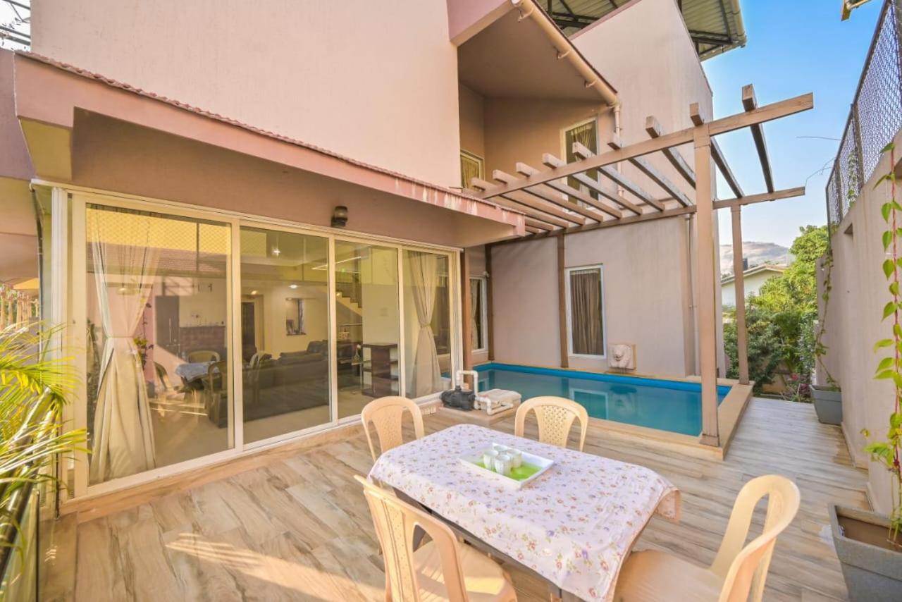 הוילה לונבלה Tiki Tropics מראה חיצוני תמונה